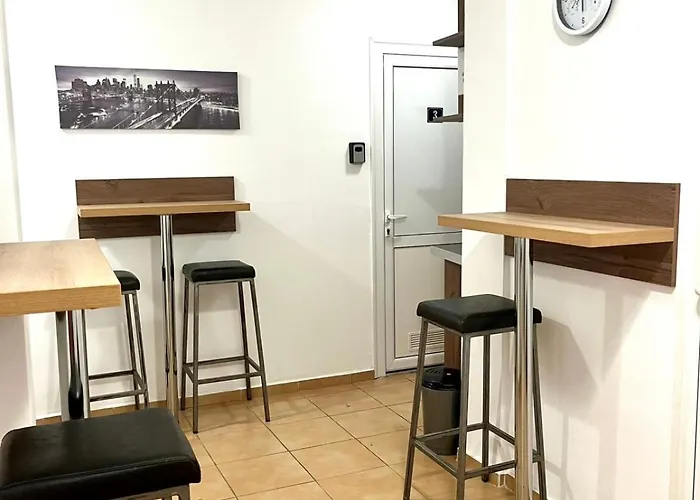 אכסניה Centrino