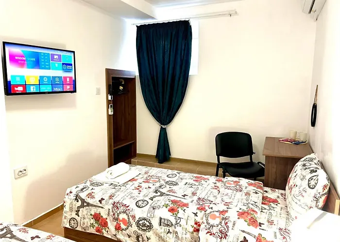 אכסניה Centrino